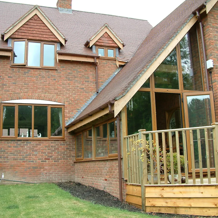 Lean-To Holloway